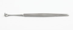 TISCO Lifecare Catpaw Retractor 4 Prongs for SAC – Precision Surgical Instrument for Secure Tissue Retraction